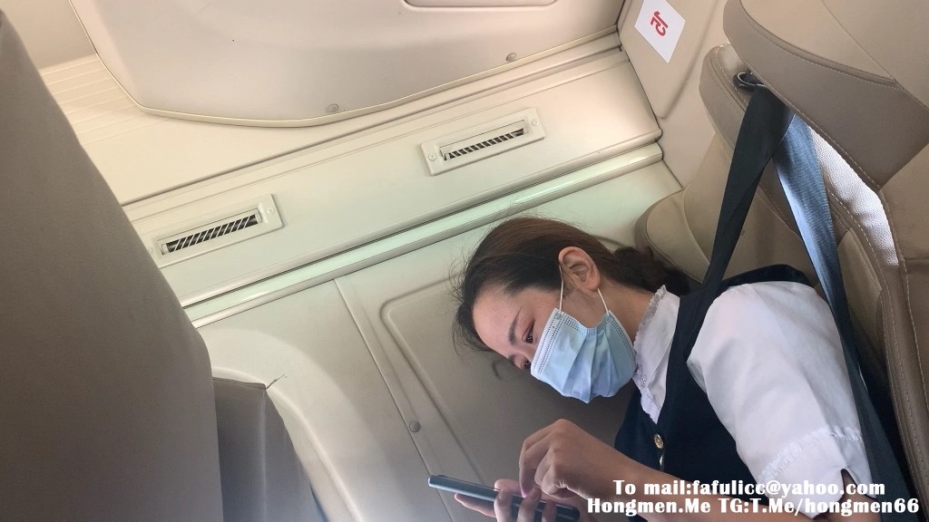 异地恋空姐前女友下了飞机直接坐车来找我 饥渴难耐被猛干