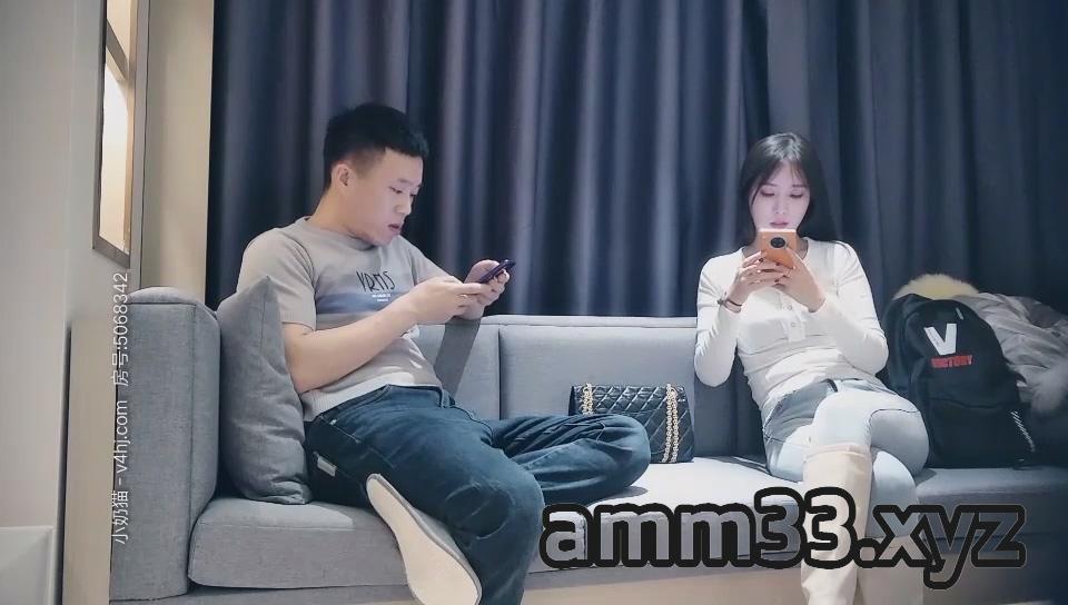 [MP4/1.17GB]外圍-一字馬超高顔值的牛仔褲小姐姐，雖然臉上微整過